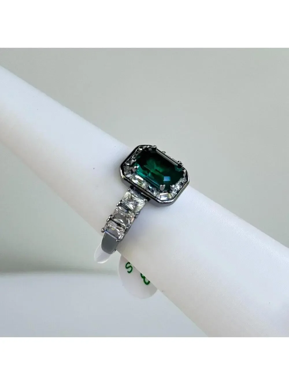 Bomb Party Ring - RG69030 